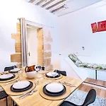 6 Guests Flat In Heart Of Paris - Pompidou