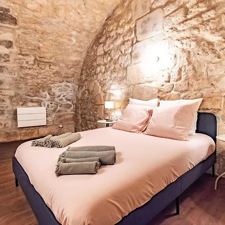 6 Guests Flat In Heart Of - Pompidou Apartment Paris